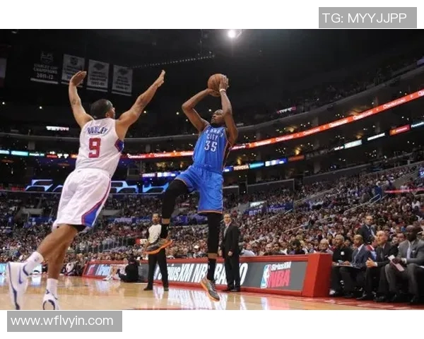 雷霆与火箭激战四月二十二日NBA精彩对决不容错过