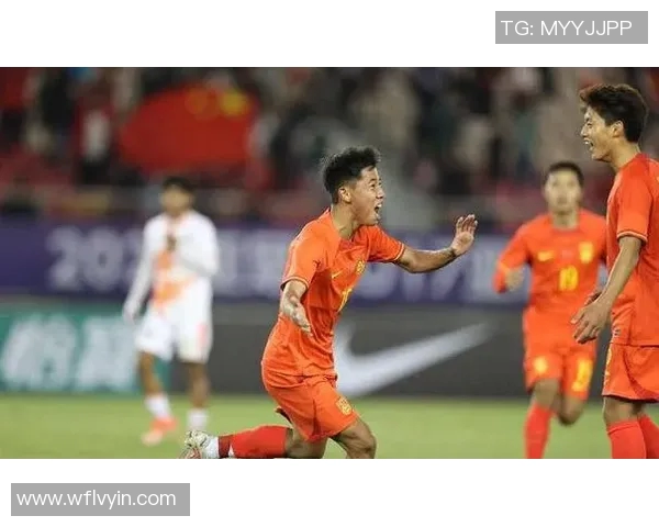 中国男足迎战伊朗队全力争胜力争晋级亚洲杯淘汰赛阶段