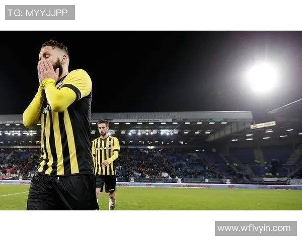 乌德勒斯主场迎战维迪斯全力争胜展现球队实力与战术配合